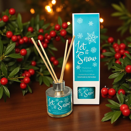 Let It Snow Festive Cornish Reed Diffuser - Mistletoe & Snowberry Fragrance