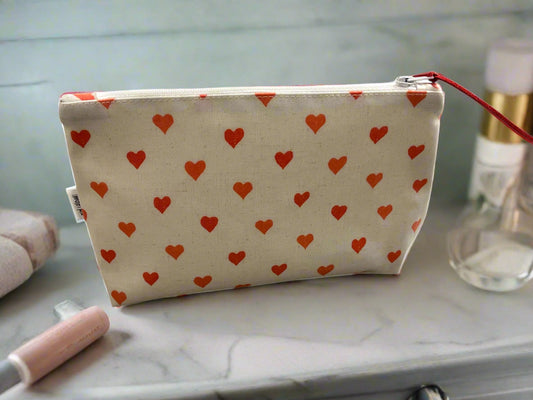 Love Hearts Oil Cloth Handmade Wash Bag - Cornish Gifts by Sandy Shores